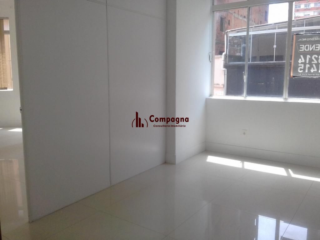 Conjunto/Sala para Venda - 69.8m², 0 dormitórios, Centro Histórico