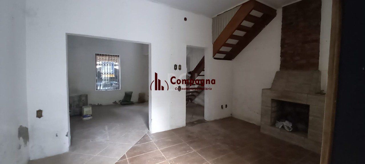 Sobrado para Venda - 110m², 4 dormitórios, sendo 1 suites, 2 vagas - Floresta — foto 2