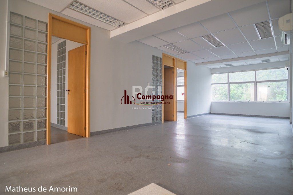 Loja para Venda - 253.09m², 0 dormitórios, Auxiliadora — foto 2