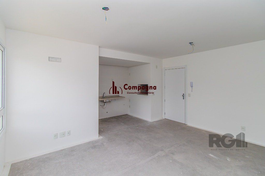 APARTAMENTO - 2 dorms. 1 vaga - 69,83 m² - MENINO DEUS — foto 4