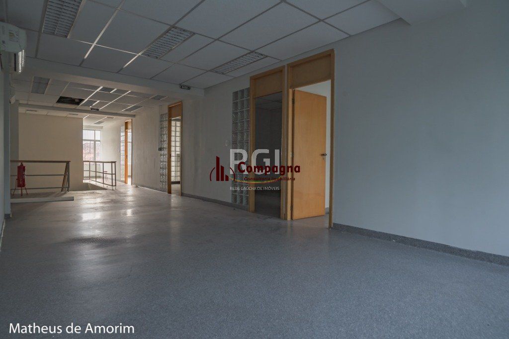 Loja para Venda - 253.09m², 0 dormitórios, Auxiliadora