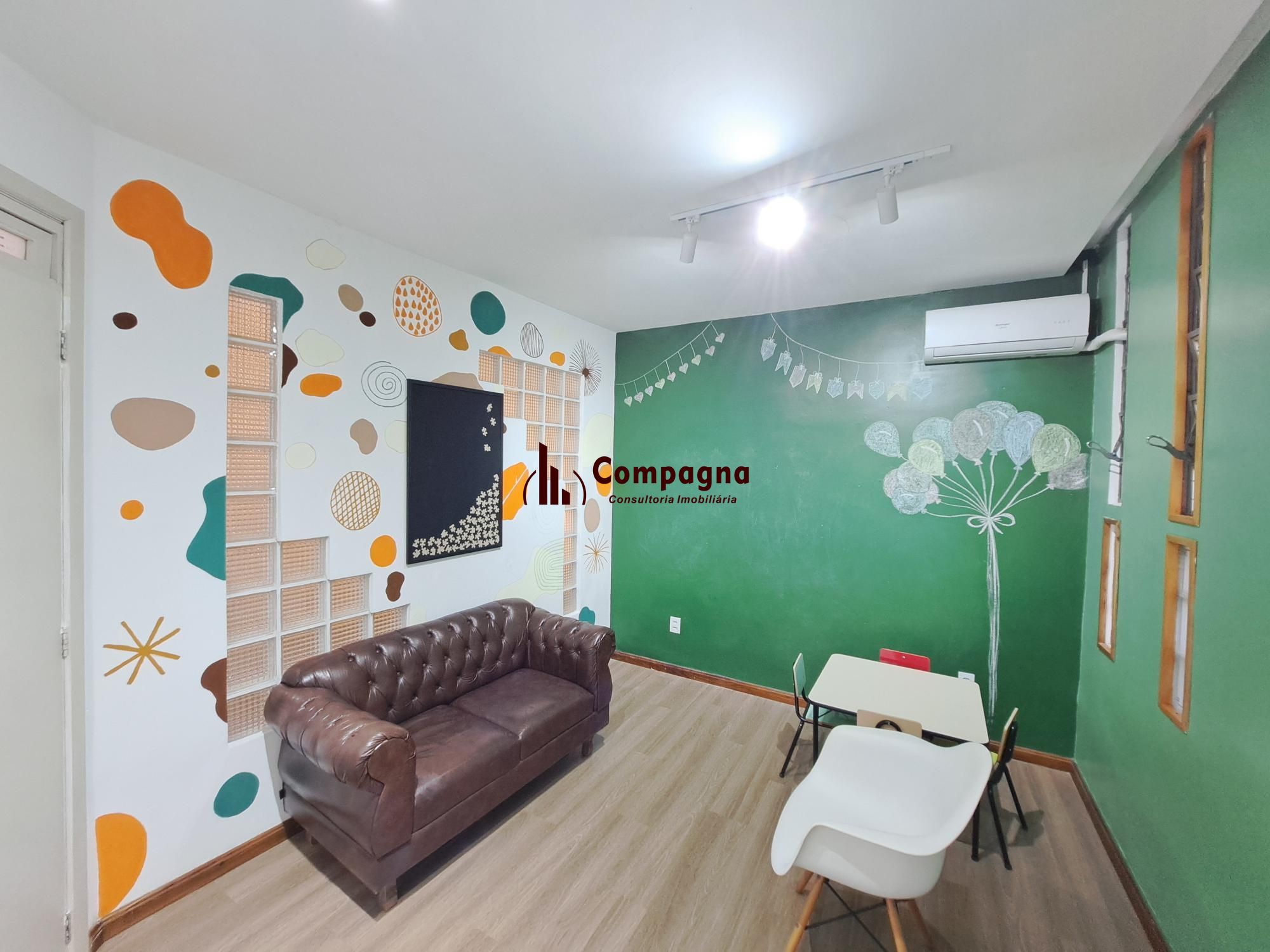 Sala/Loja montada para atendimento no Bom fim — foto 3