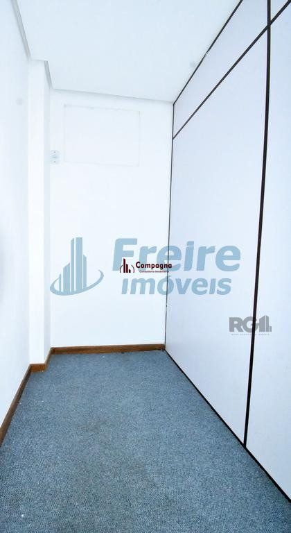 SALA - 32,00 m² - 1 vaga - MENINO DEUS — foto 5