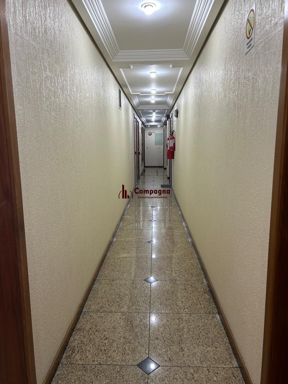 SALA COMERCIAL - 25,81m² - 1 vaga coberta -MENINO DEUS — foto 3