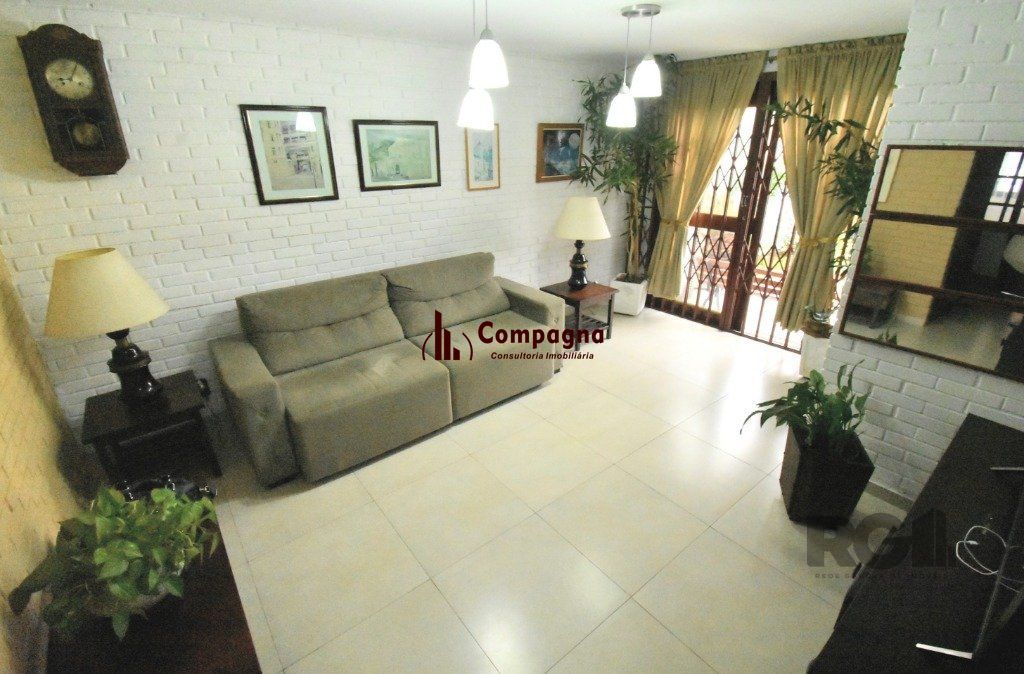 CASA - 5 dorms. -  3 vagas -  290 m² - MENINO DEUS — foto 5