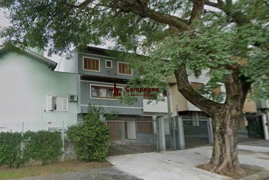 LINDO SOBRADO NO JARDIM PLANALTO COM E DORMITÓRIOS E SUÍTE