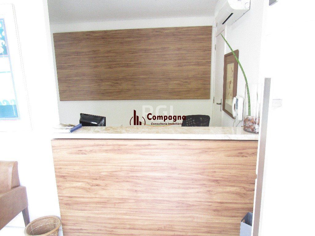 Casa para Venda - 227m², 4 dormitórios, 1 vaga - Menino Deus — foto 4