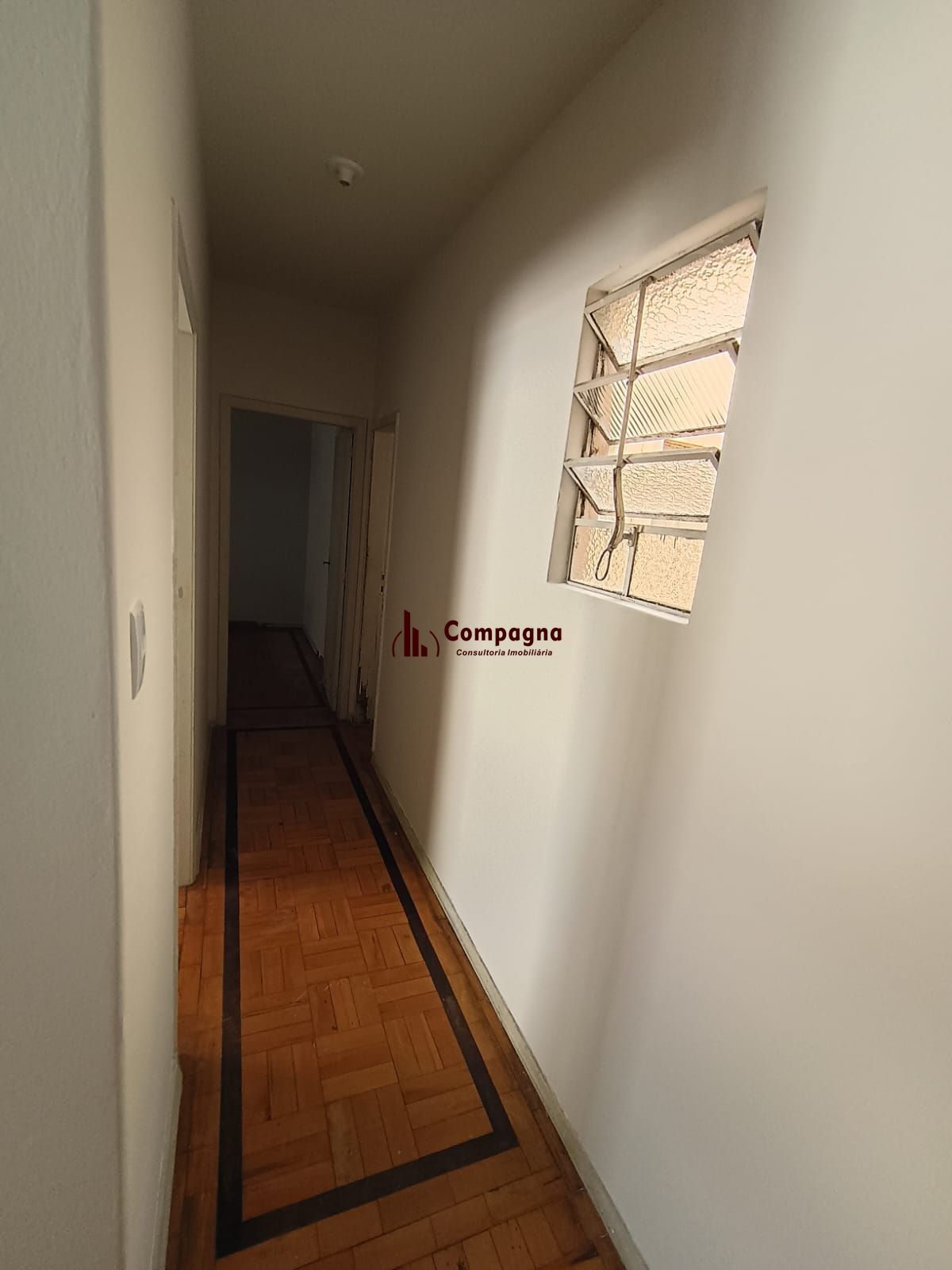 Apartamento 2 dormitórios- Menino Deus. — foto 4