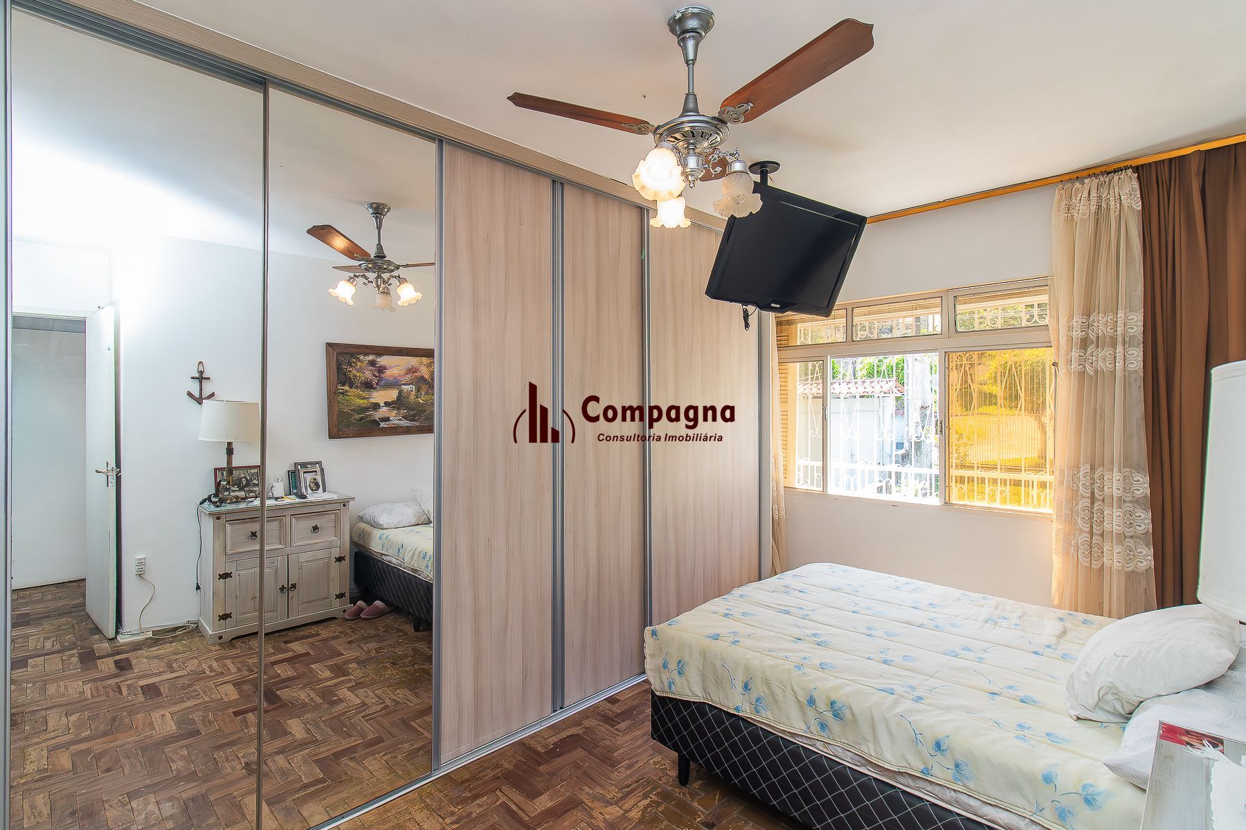3 Dormitórios, com lareira, churrasqueira e piscina — foto 4