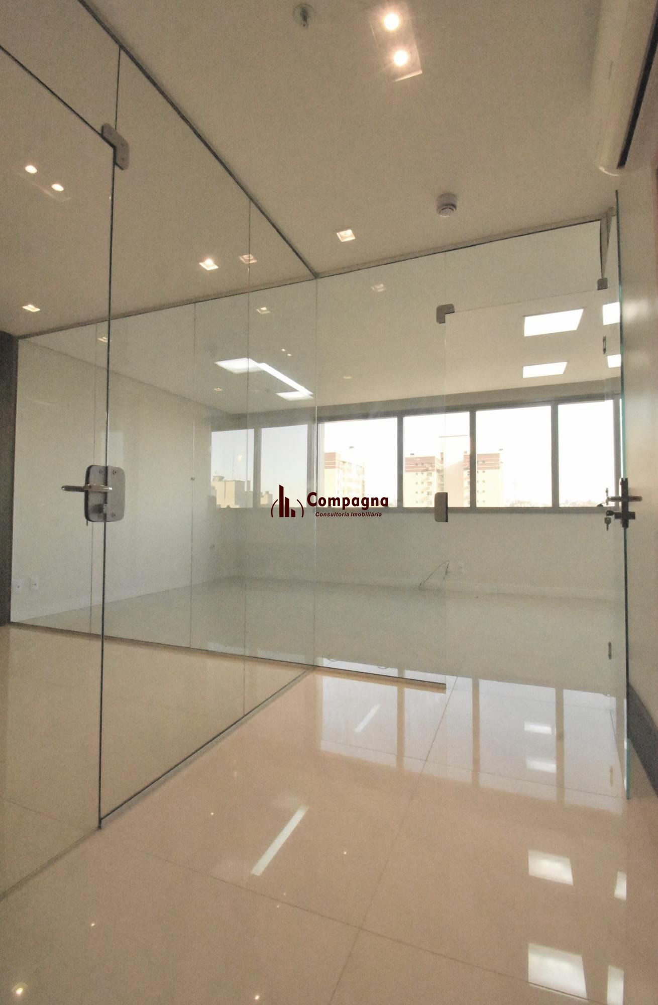 Linda Sala Comercial no Condomínio Getúlio Vargas  Prime Ofices — foto 4