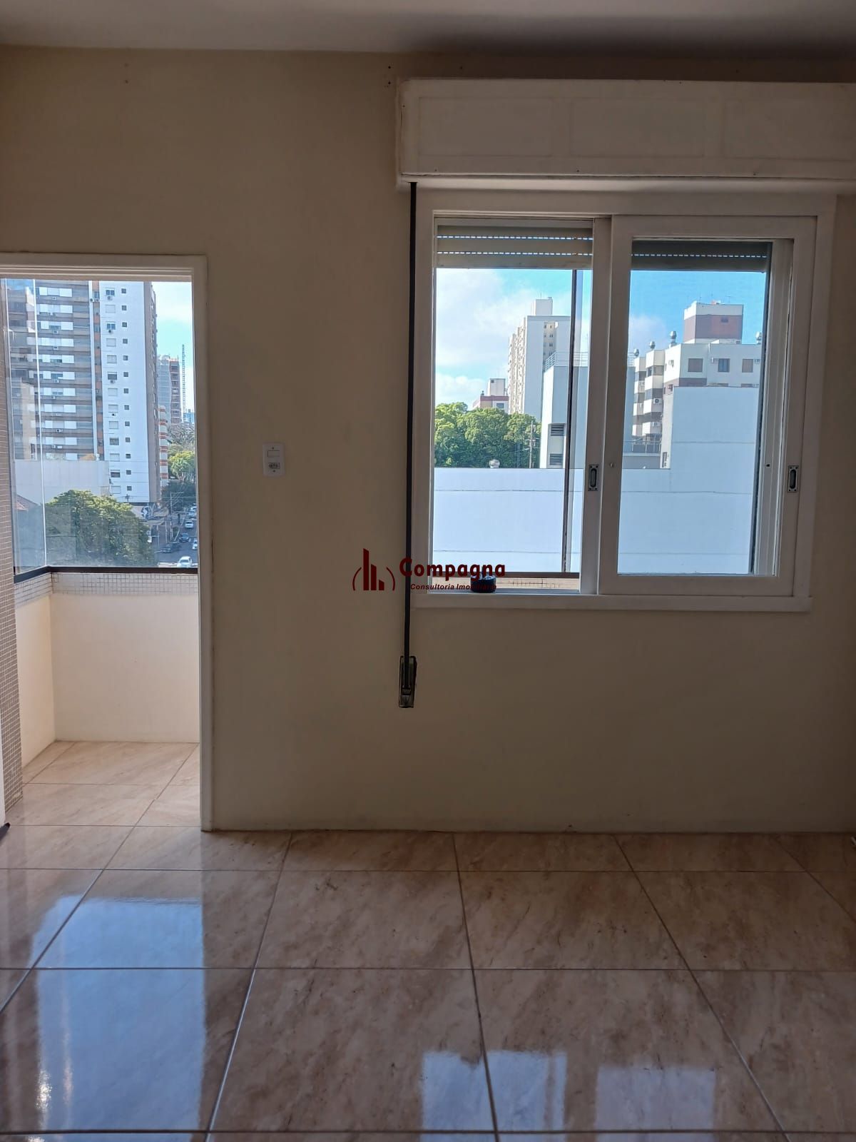 Apartamento três dormitórios ( uma suíte) panorâmico — foto 3