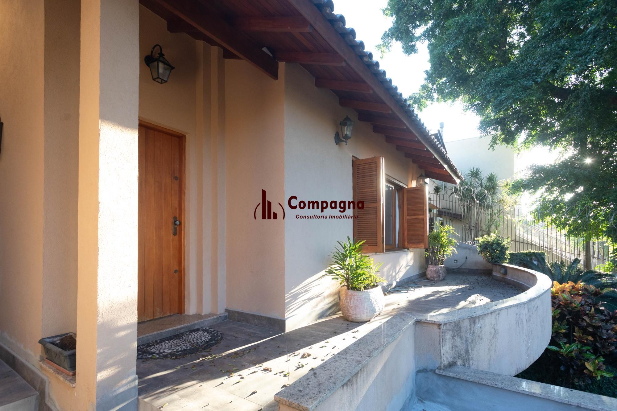 Casa no Chácara das Pedras com piscina e 316m2 — foto 4