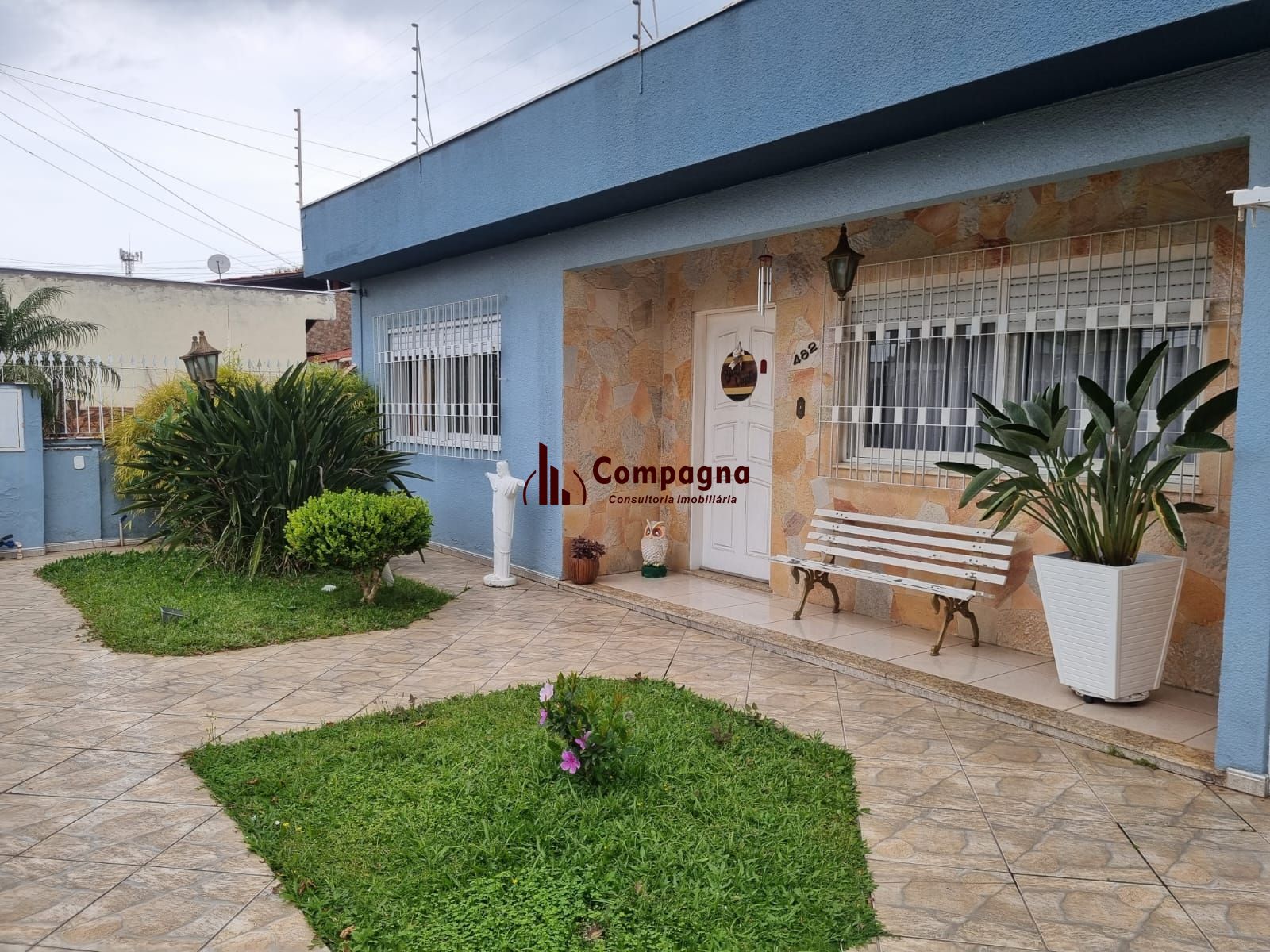 Casa com 3 Dormitórios, 1 Suíte, Área Gourmet e Estrutura para 2º Piso – Bairro Residencial, Próximo ao Centro de Alvorada.