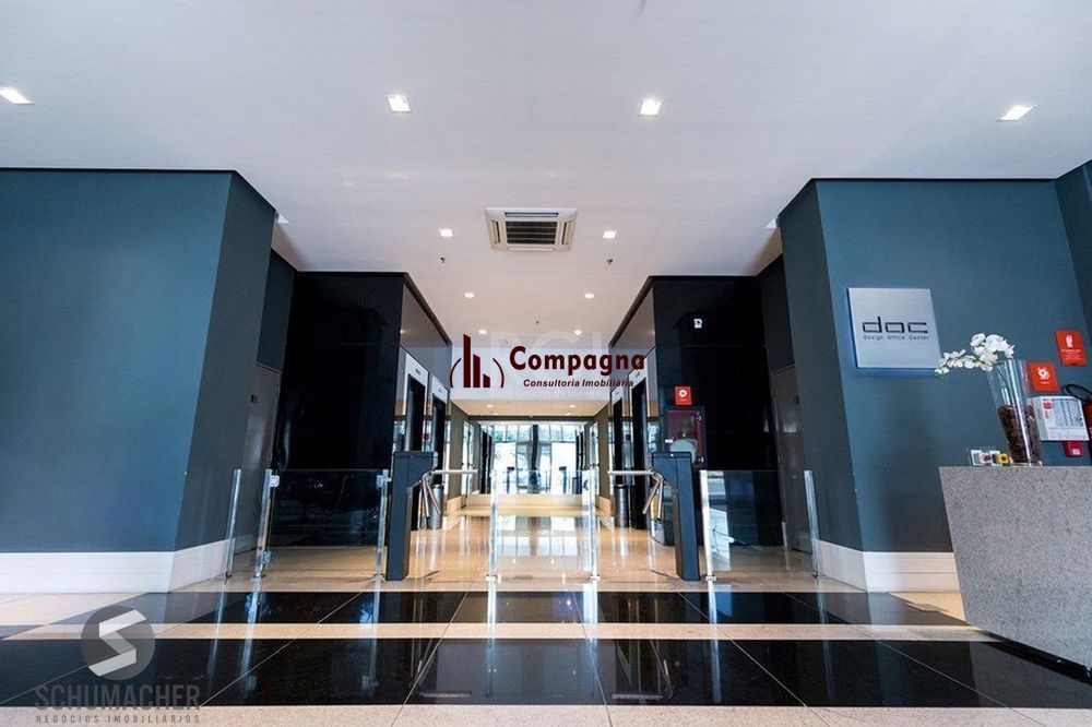Sala comercial com garagem no DOC na Ramiro Barcelos