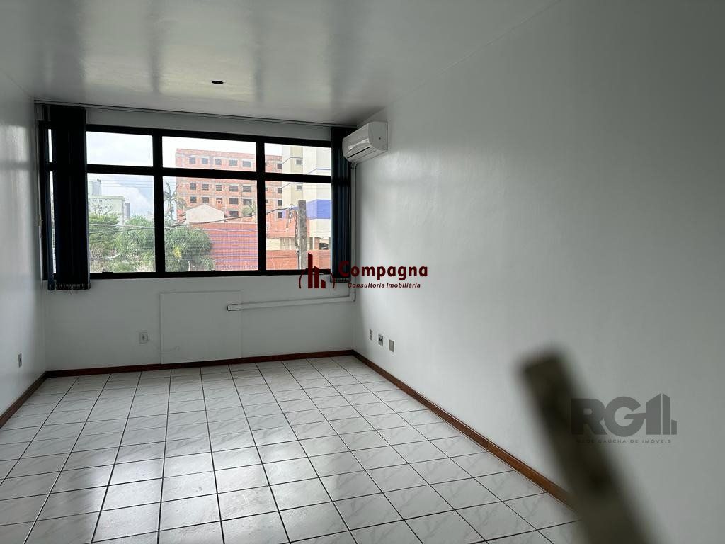 Prédio comercial com 02 lojas e 06 salas no bairro Jardim Itu, Porto Alegre/RS — foto 3
