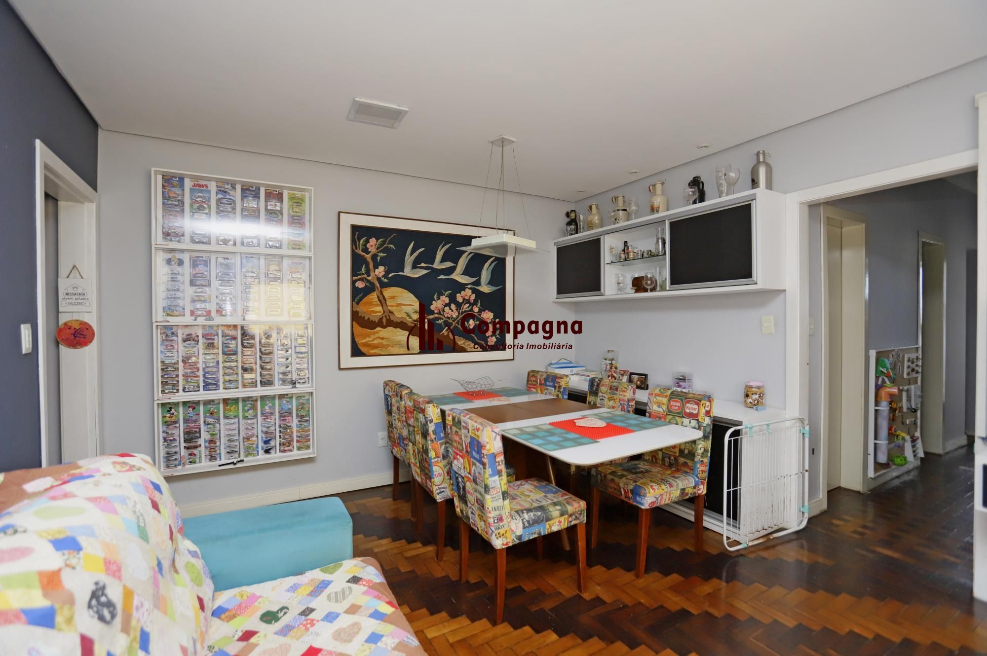 Apartamento 03 dormitórios no Bom Fim em Porto Alegre