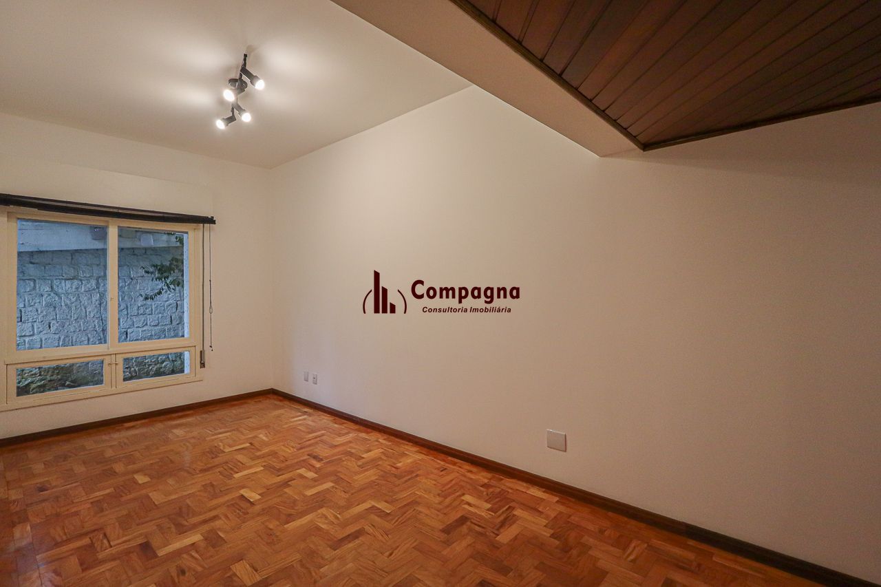 Apartamento 1 dormitório,  com garagem, 50m2, Bairro Higienópolis — foto 4