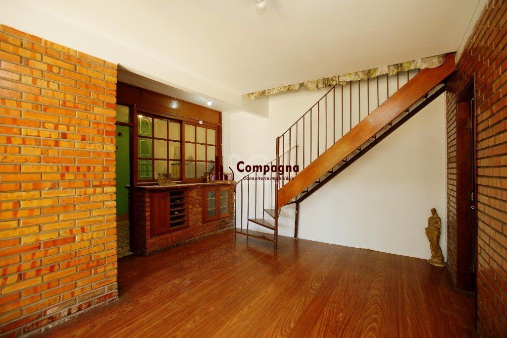 Casa para Venda - 350m², 3 dormitórios, 3 vagas - Passo da Areia — foto 3
