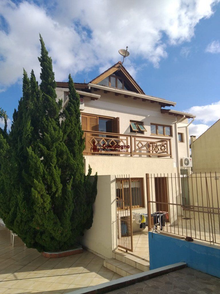 Casa Condominio para Venda - 237.24m², 3 dormitórios, sendo 1 suites, 2 vagas - Alto Petrópolis — foto 4