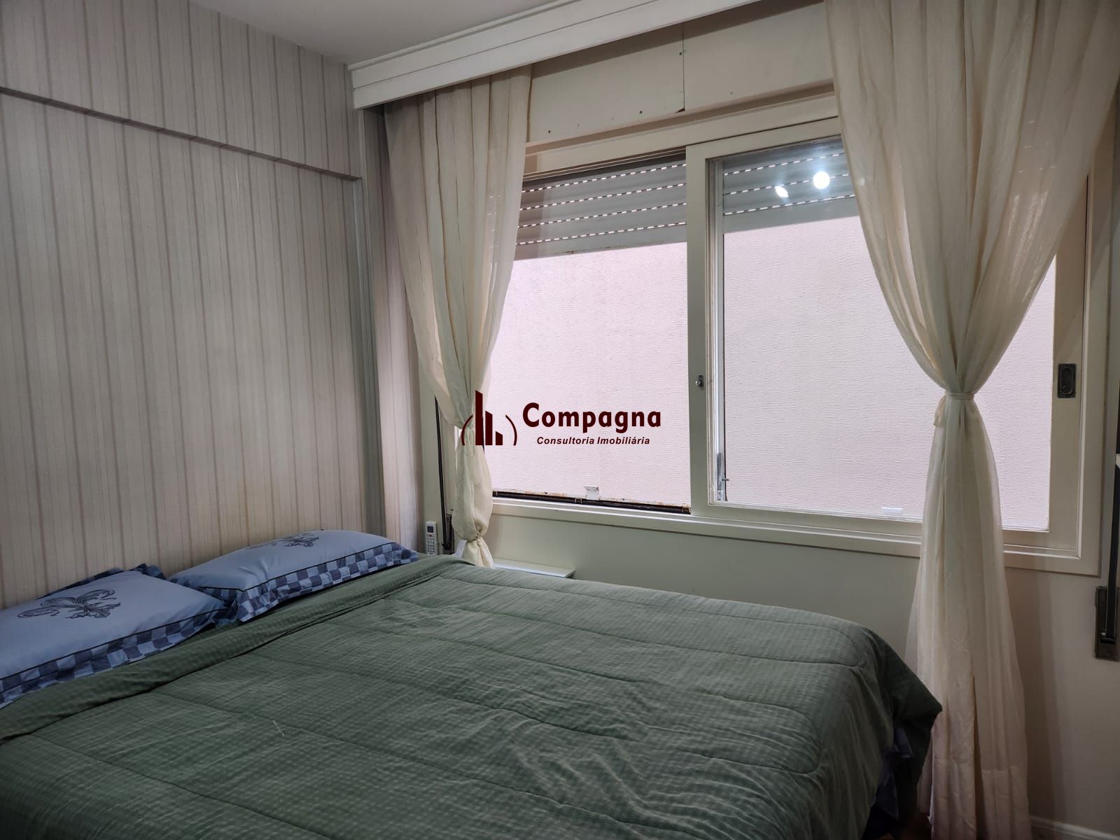 Apartamento de 02 dormitórios, Bairro Auxiliadora — foto 5