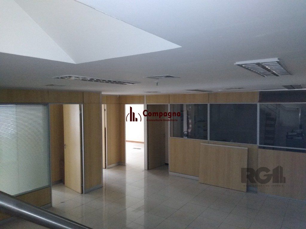 Sala Comercial à venda, 200m², Centro Histórico - Porto Alegre