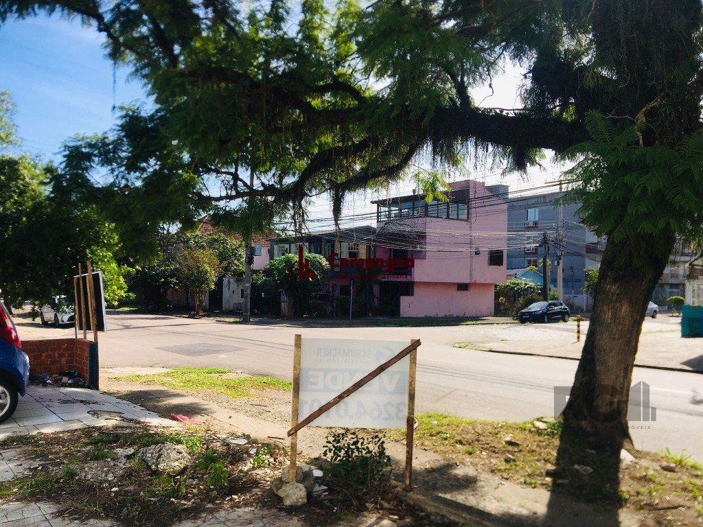 TERRRENO  DE ESQUINA COM 8,80 DE FRENTE E 32,50 DE FRENTE A FUNDOS — foto 2