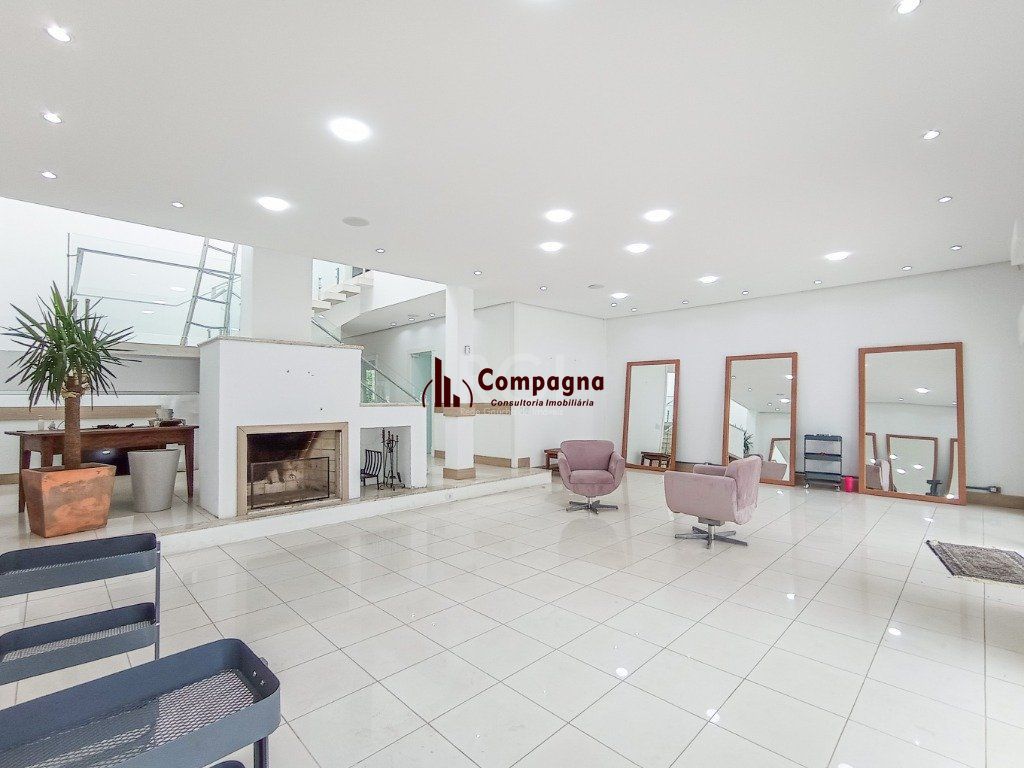 Casa Comercial de Luxo no Centro da Cidade - Oportunidade Única! — foto 5
