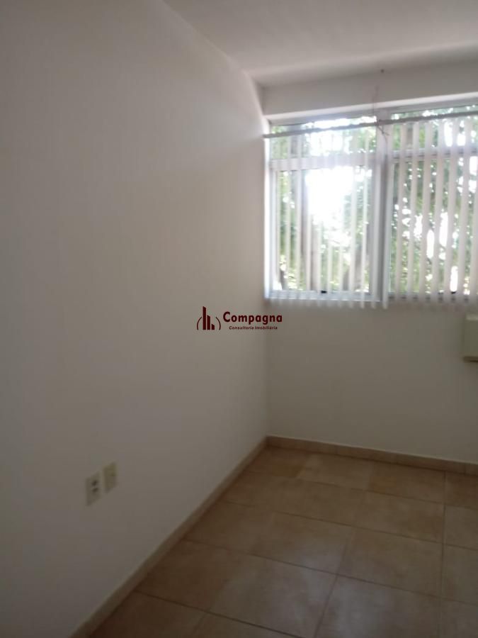 Sala comercial à venda, localizada no coração de Canoas, Rio Grande do Sul. Este imóvel espaçoso e moderno conta com 1 quarto, 1 banheiro e uma vista panorâmica deslumbrante — foto 4