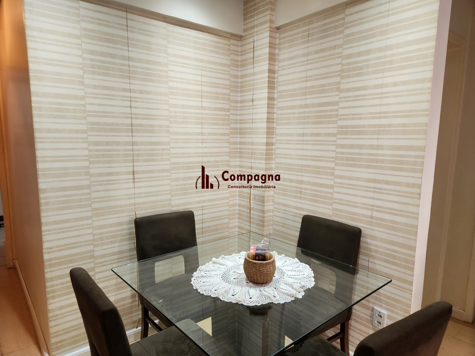 Apartamento de 02 dormitórios, Bairro Auxiliadora — foto 4