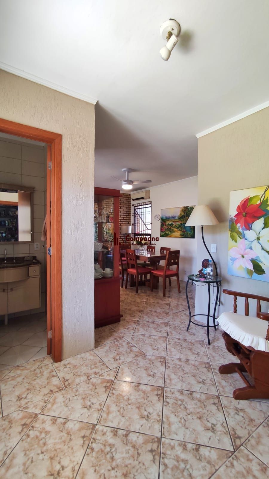 Casa com 4 Quartos e 2 banheiros e  2 Suites à Venda, 153 m² por R$ 990.000 — foto 5