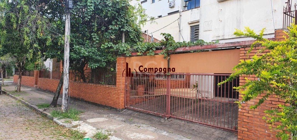 Casa 3 quartos à venda, 167m², Passo da Areia - Porto Alegre