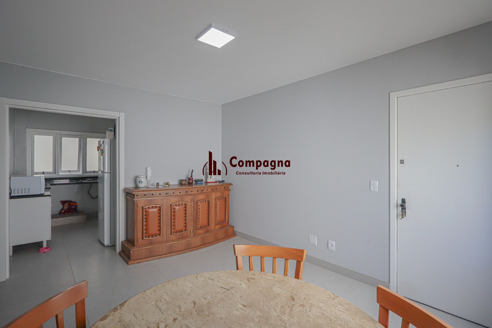 Apartamento 2 dormitórios, garagem, 71,28 privativos