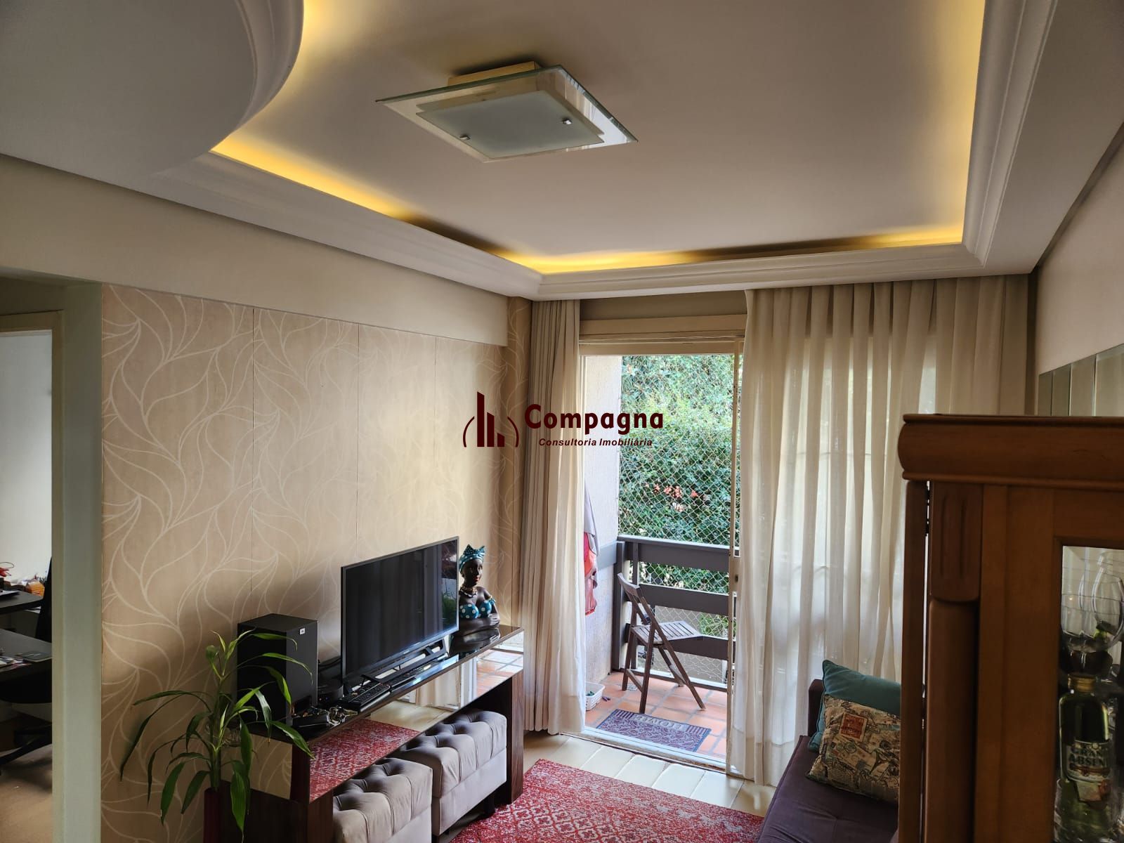 Apartamento de 02 dormitórios, Bairro Auxiliadora — foto 2