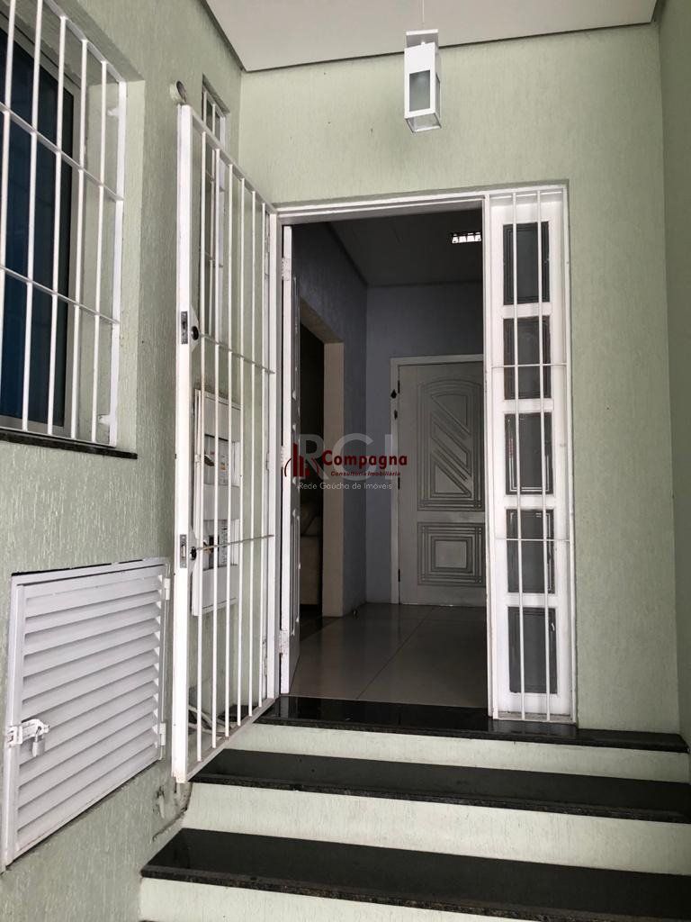 Casa para Venda - 259m², 4 dormitórios, sendo 1 suites, 4 vagas - Coronel Aparício Borges — foto 2