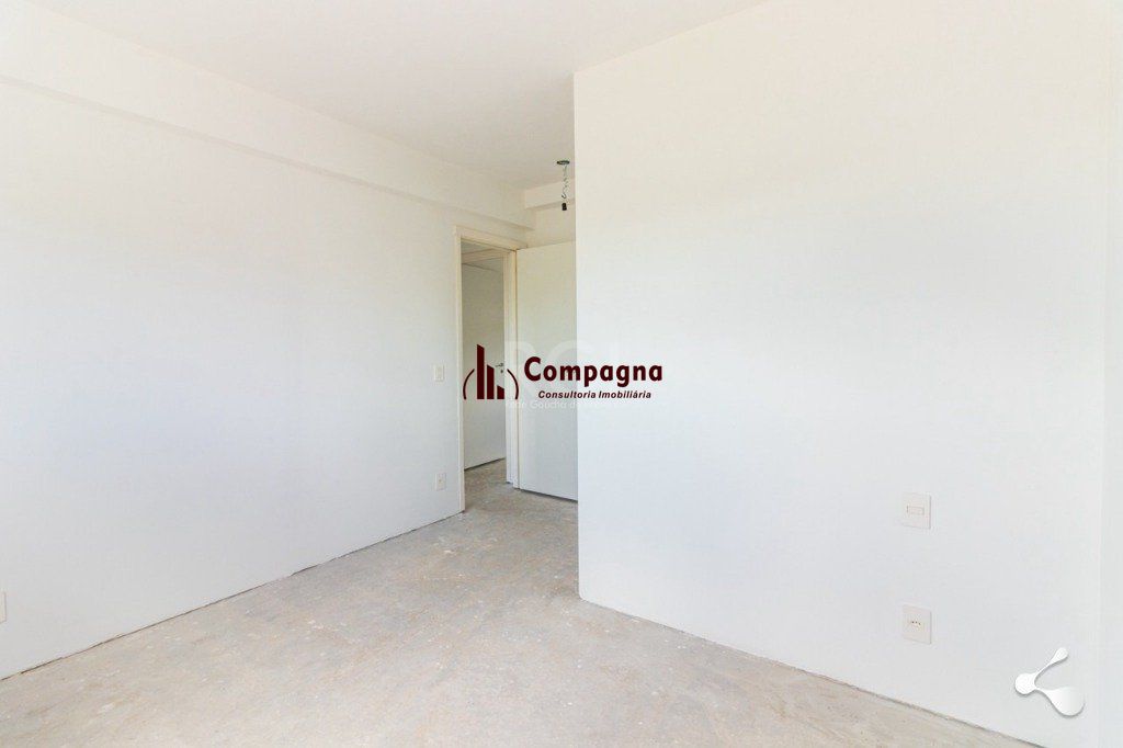 vende 03 dormitórios, living para dois ambientes, banheiro social, cozinha com churrasqueira e área de serviço com garagem — foto 5