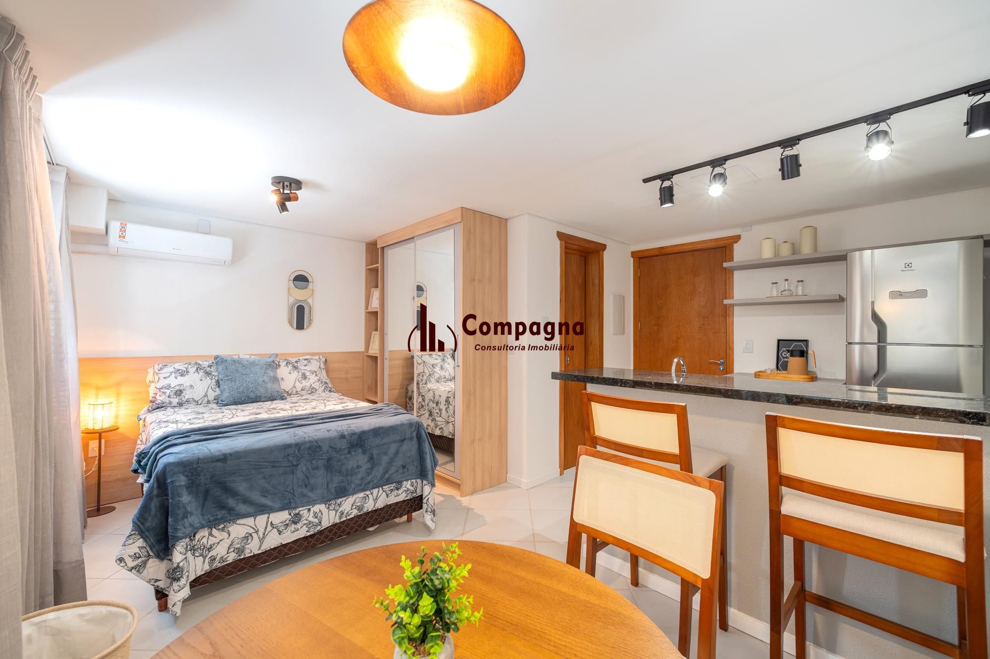 Apartamento à Venda | 1 Dormitório | Centro Histórico — foto 2