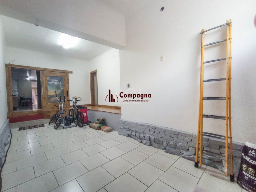 Sobrado 3 quartos à venda, 180m², São Geraldo - Porto Alegre — foto 2