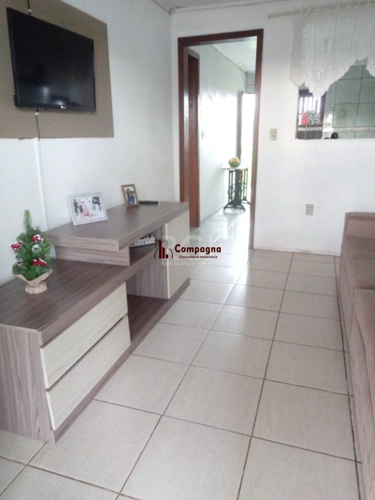 Casa para Venda - 180m², 4 dormitórios, 1 vaga - Santos Dumont — foto 2