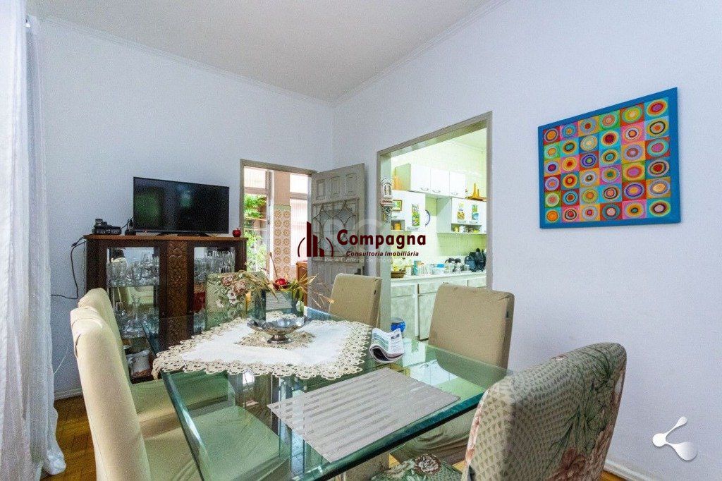 Casa para Venda - 221m², 4 dormitórios, sendo 1 suites, 2 vagas - São Geraldo — foto 2