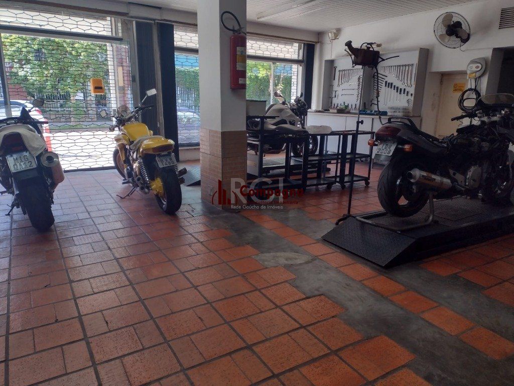 Loja para Venda - 621.72m², 0 dormitórios, Floresta — foto 2