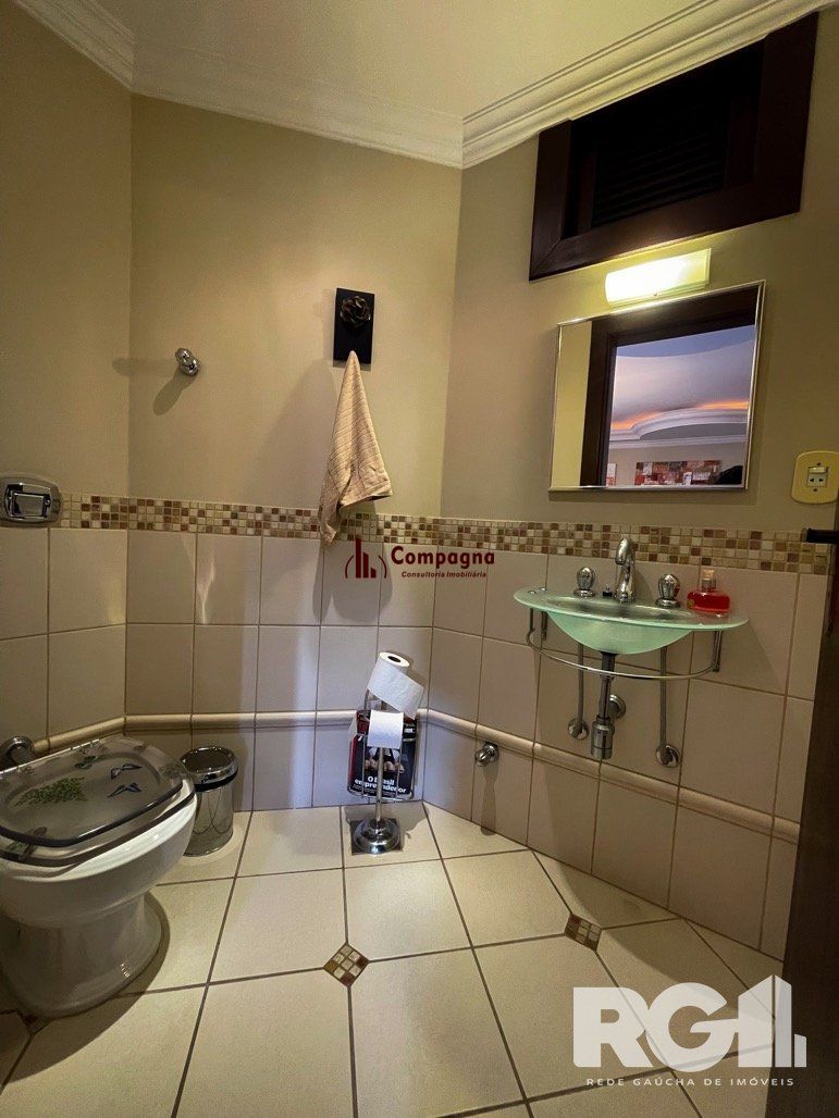 Apartamento com fino acabamento. edifício com elevador panorâmico com 1 apartamento por andar , com fácil acesso a BR116. — foto 5