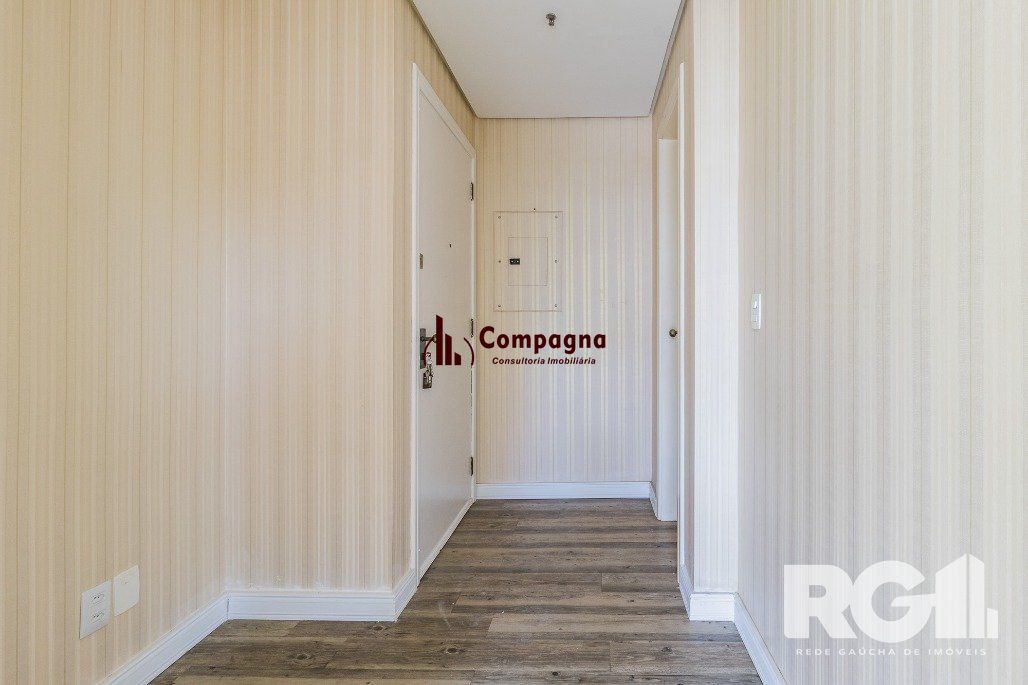 Sala Comercial na Av. Goethe - Porto Alegre com Garagem — foto 4