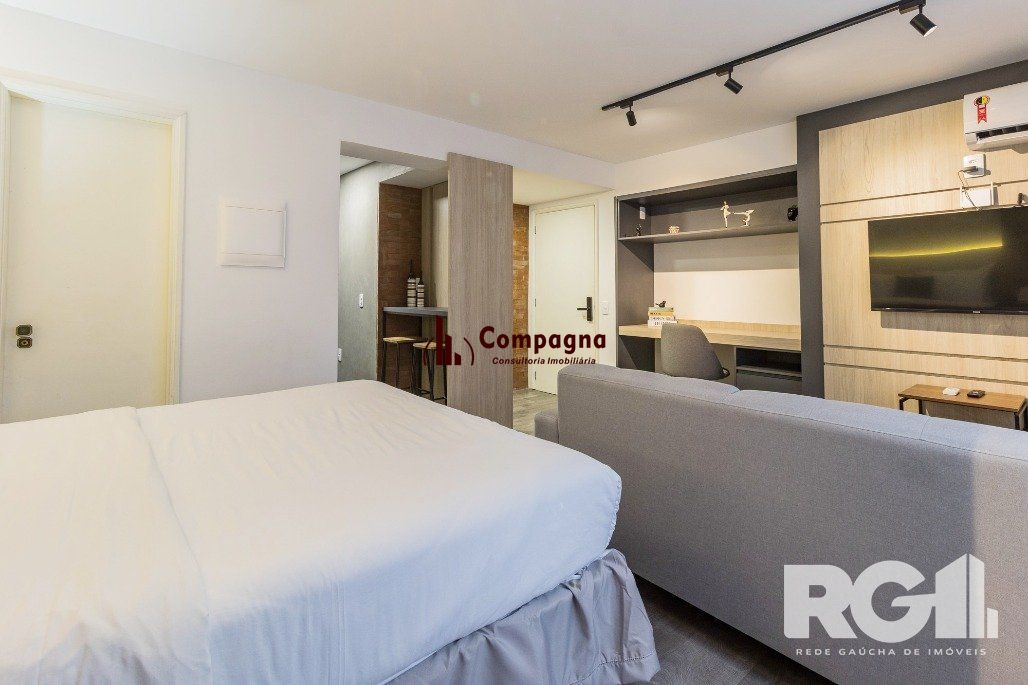 Imóvel em excelente localização no Centro de Porto Alegre, sendo uma opção ideal de moradia ou para investimento. Um novo conceito de viver. — foto 4