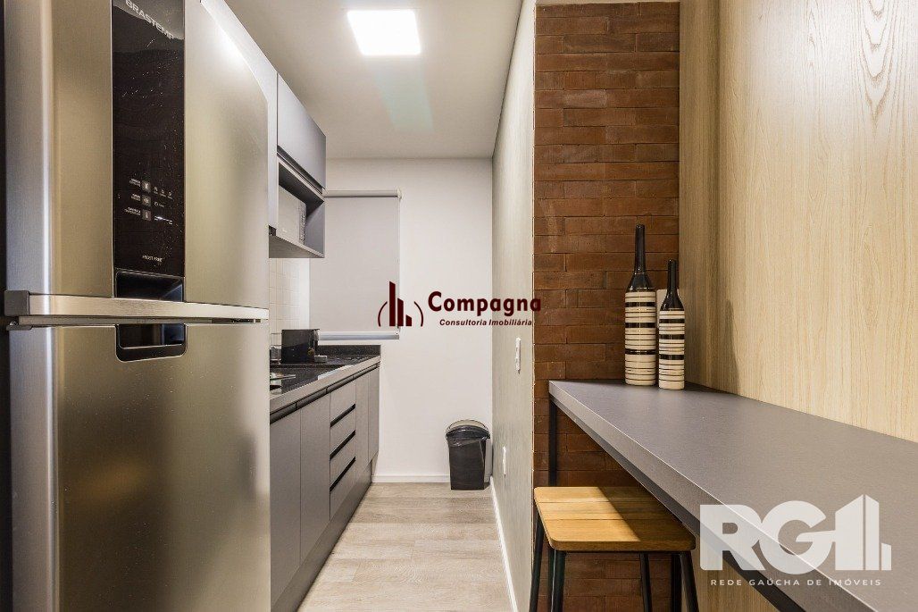 Imóvel em excelente localização no Centro de Porto Alegre, sendo uma opção ideal de moradia ou para investimento. Um novo conceito de viver. — foto 5