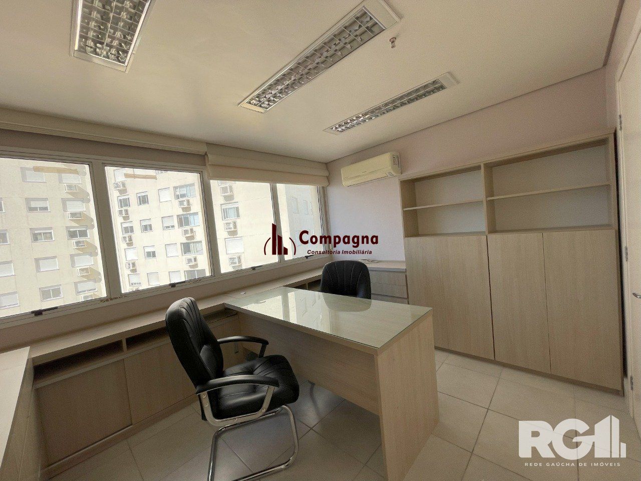 Excelente Sala Comercial com box na Bento/Partenon — foto 5