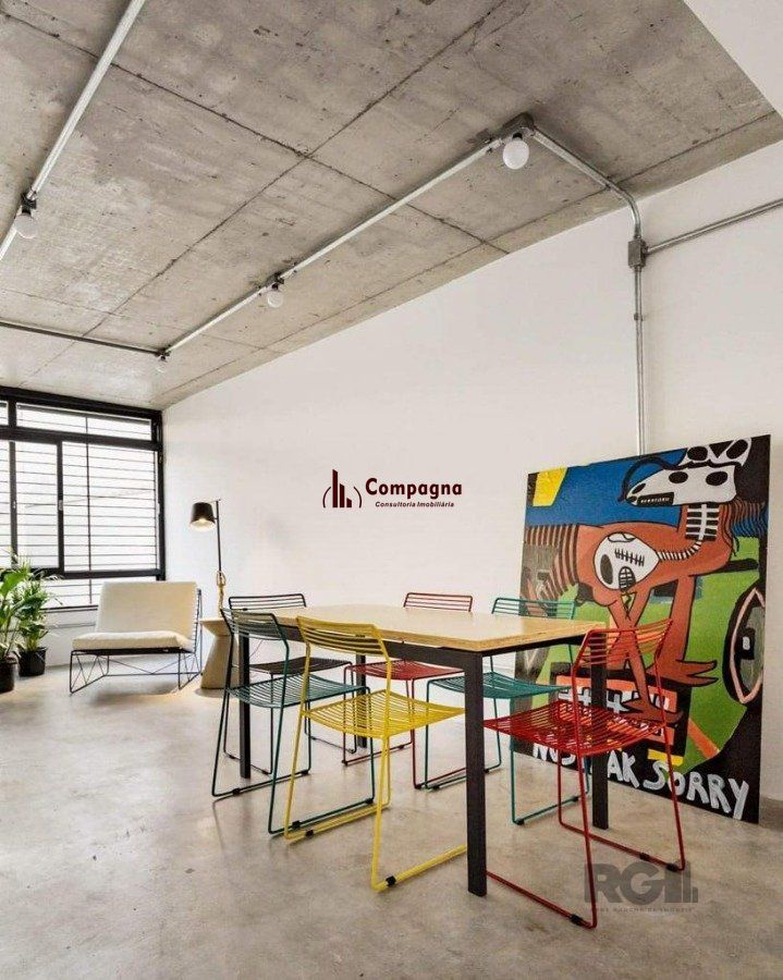 Prédio Comercial de Design Contemporâneo na Rua Coronel Fernando Machado, no Centro de Porto Alegre — foto 3