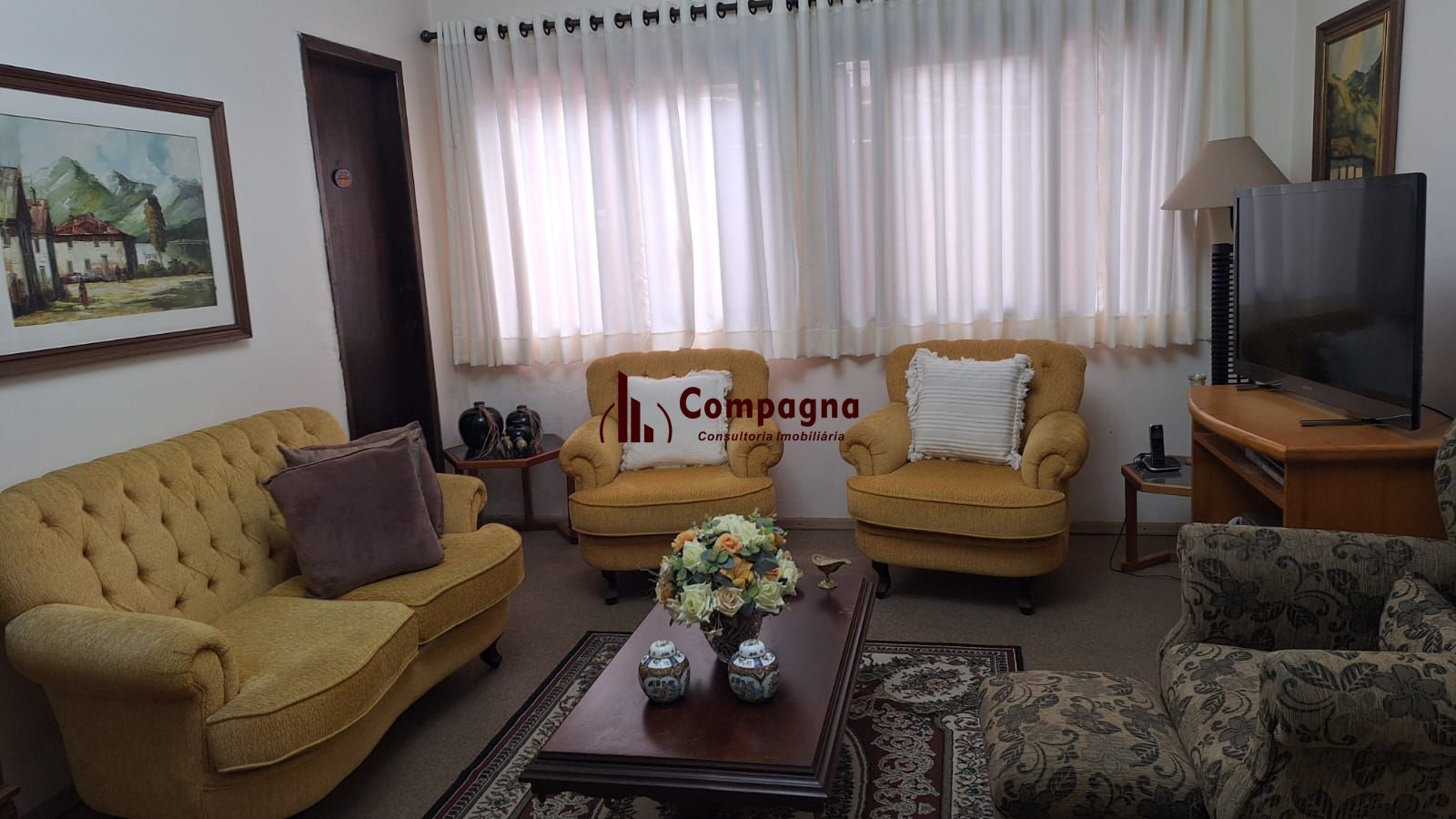 **Apartamento Mobiliado de 3 Quartos à Venda em Porto Alegre, Rio Grande do Sul** — foto 3