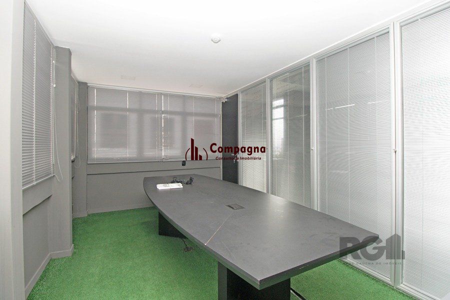 Conjunto com 171,46m² área privativa, com 1 vaga de garagem. — foto 5