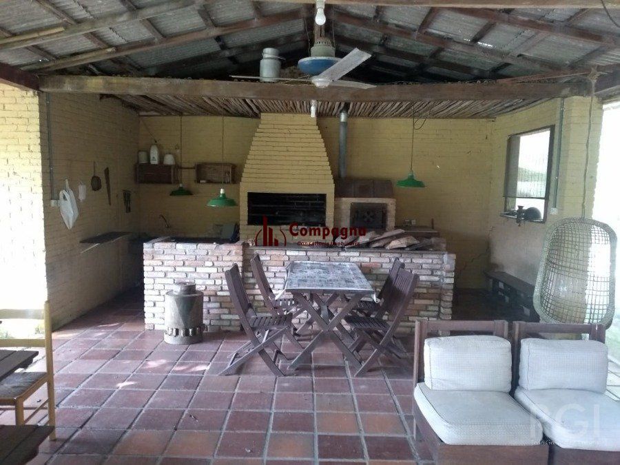 Sítio para Venda - 350m², 3 dormitórios, sendo 1 suites, 7 vagas - Águas Claras — foto 4
