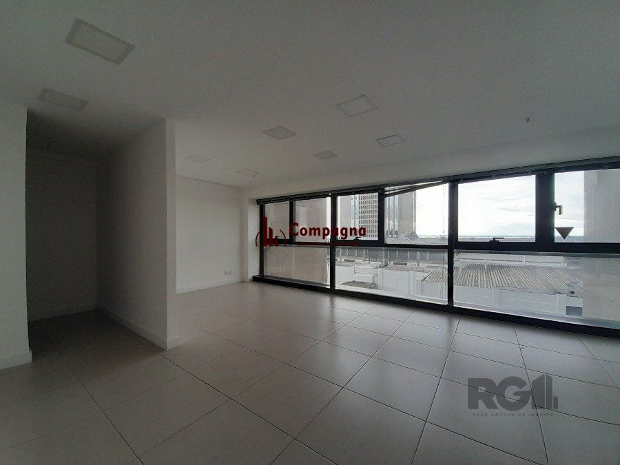 Sala Comercial à venda, 40m², Praia de Belas - Porto Alegre — foto 2